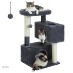 Refuge pour chat sur arbre beige et gris