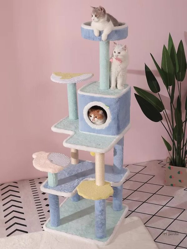 Arbre à chat bleu idéal pour le jeu et la détente