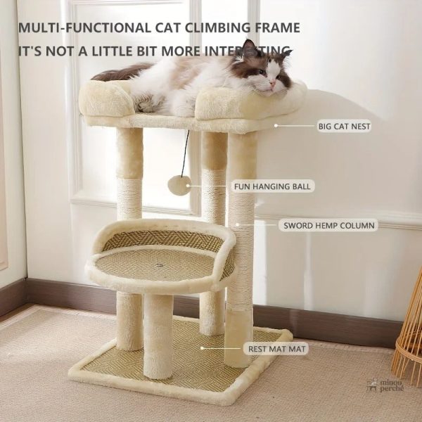 Arbre à chat en bois chic pour intérieur