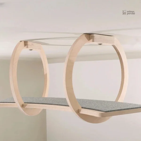 Arbre à chat en bois avec pont suspendu pour chats