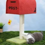 Arbre à chat avec cachette, parfait pour les moments de repos