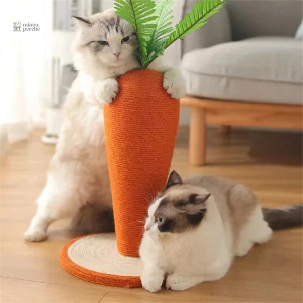 Arbre à chat CarrotCat en forme de carotte