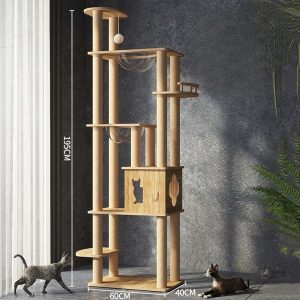 Design épuré de l'arbre à chat CatForest en bois