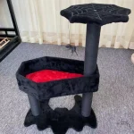 Meuble pour chats noir avec espace de repos