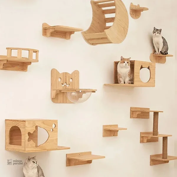 Arbre à chat mural avec plateforme perchée