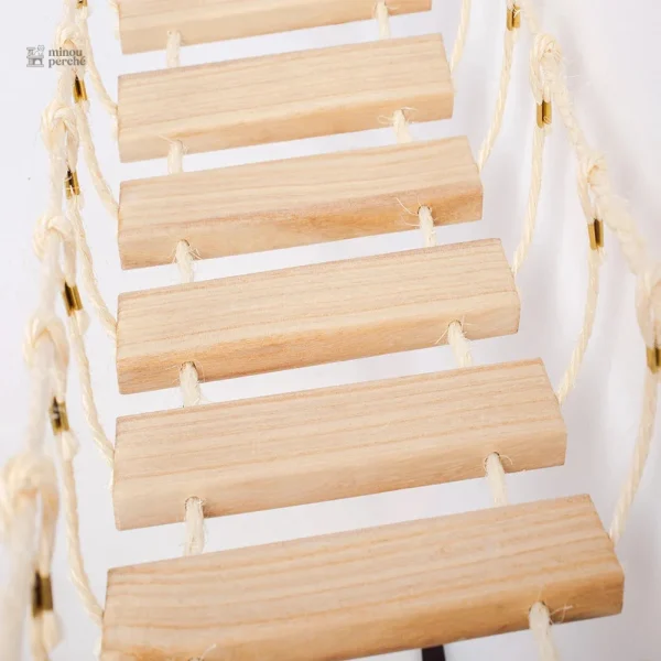 Accessoire mural pour chats actifs