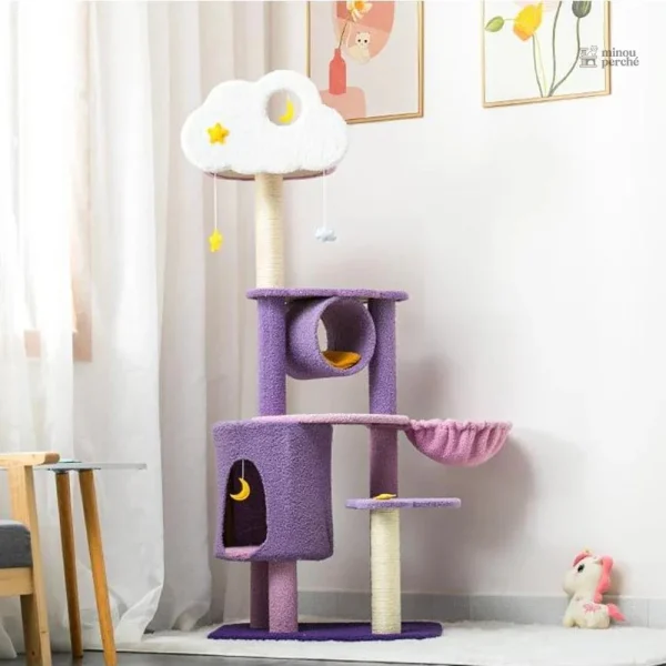 Espace de détente pour chats avec arbre nuage
