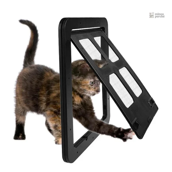 Chatière adaptée aux besoins des chats en extérieur