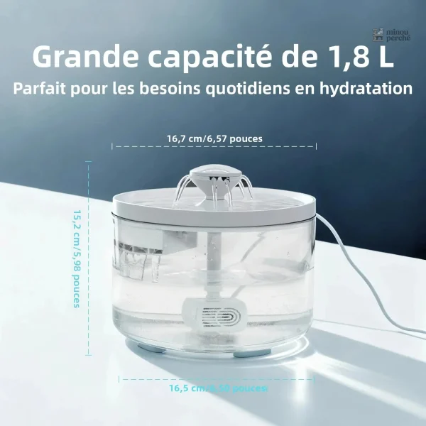 Fontaine à eau design pour chats, capacité 1,8L