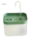 Fontaine à eau pour félin, style moderne et pratique