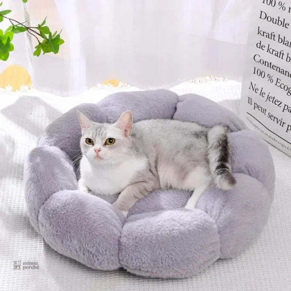 Nid pour chat PurrNest, doux et accueillant