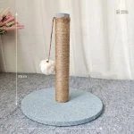 Tour à griffer pour chats avec finition en lin