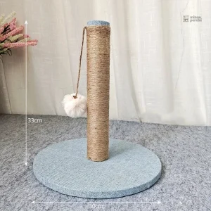 Tour à griffer pour chats avec finition en lin